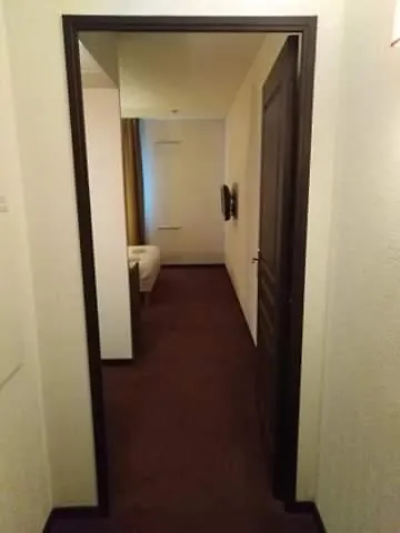 Privatif Dans Gare * نيم