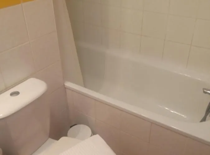 Privatif Dans Gare شقة نيم